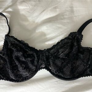 36D Chantelle Black Lace Bra